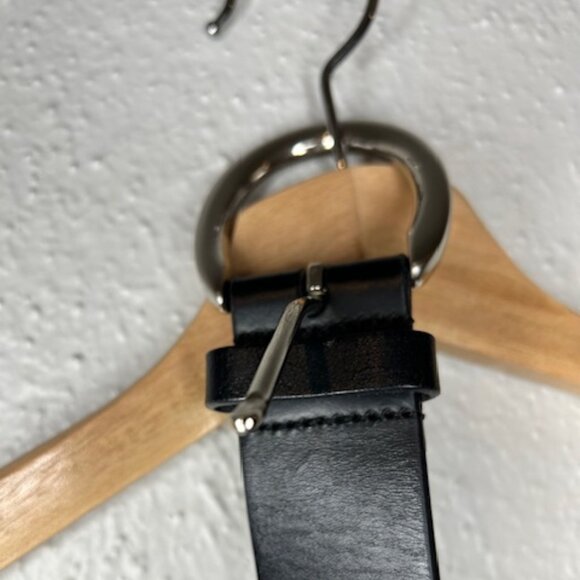 Talbots Plus Size Thick Black Leather Belt Size 2X - Picture 3 of 6